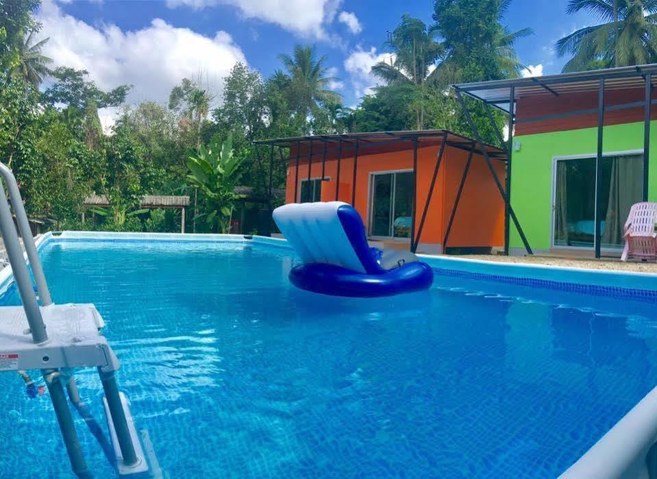 Subtawee Resort Сураттхани Экстерьер фото